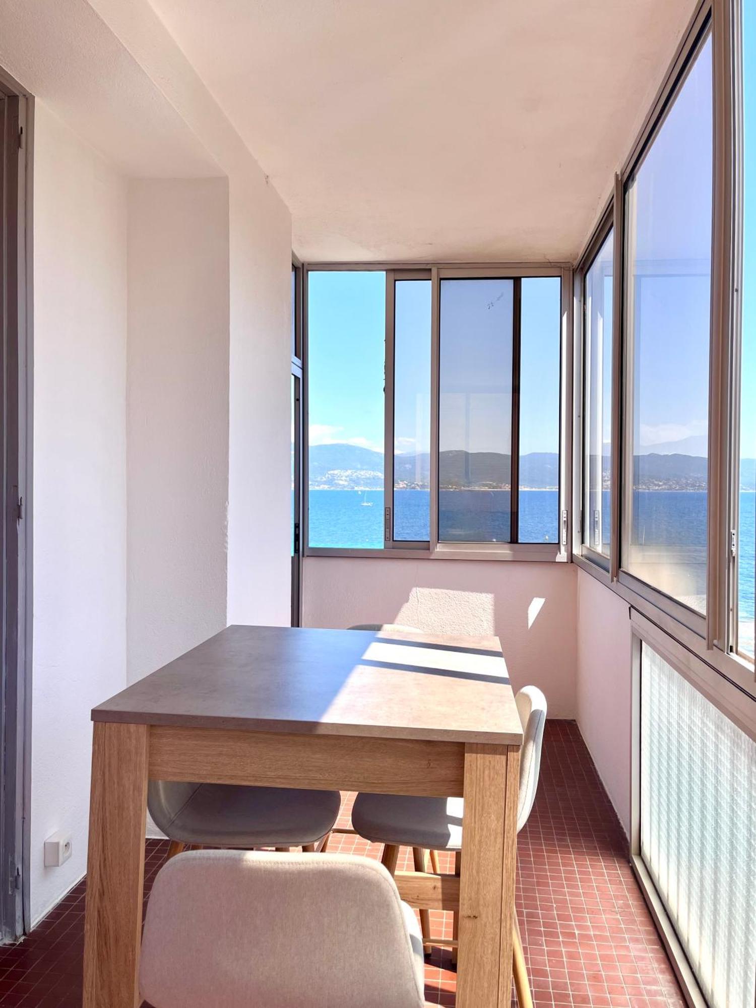 Front De Mer Beau T3 Climatise Balcon Parking Ajaccio Αζάτσιο Εξωτερικό φωτογραφία