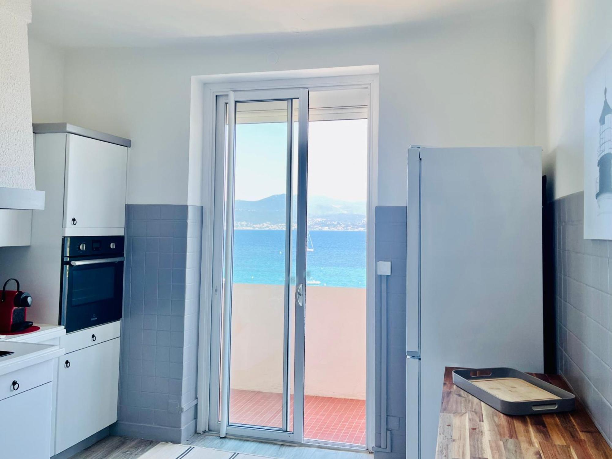 Front De Mer Beau T3 Climatise Balcon Parking Ajaccio Αζάτσιο Εξωτερικό φωτογραφία